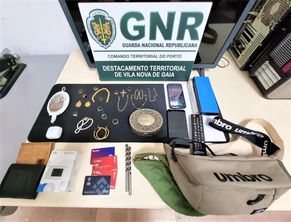 Material roubado recuperado