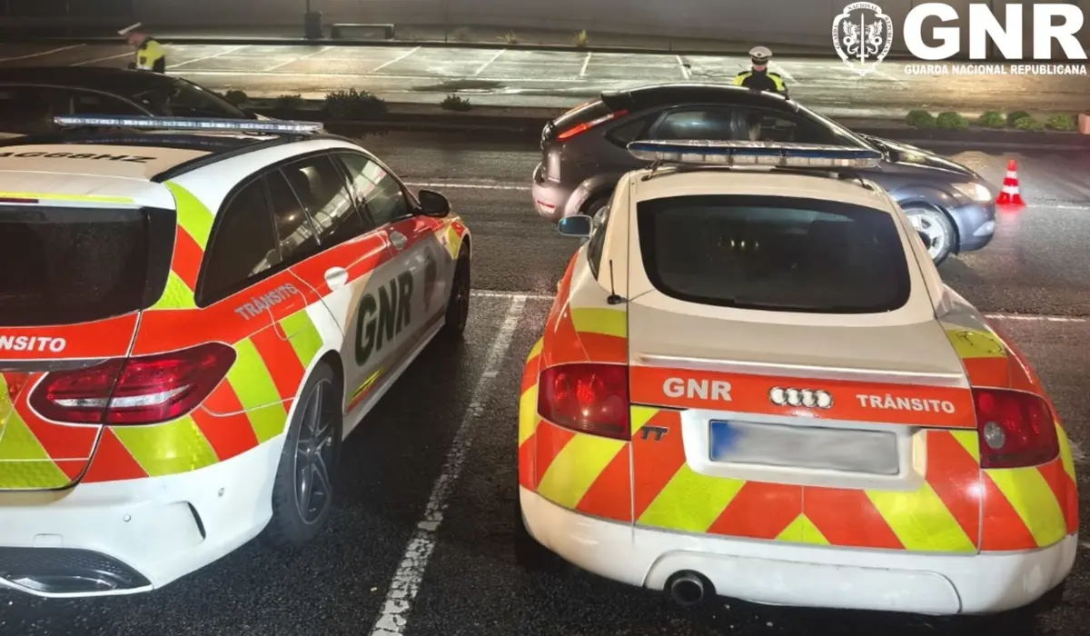 A UNT detetou 136 excessos de álcool e deteve 22 condutores na noite de Carnaval