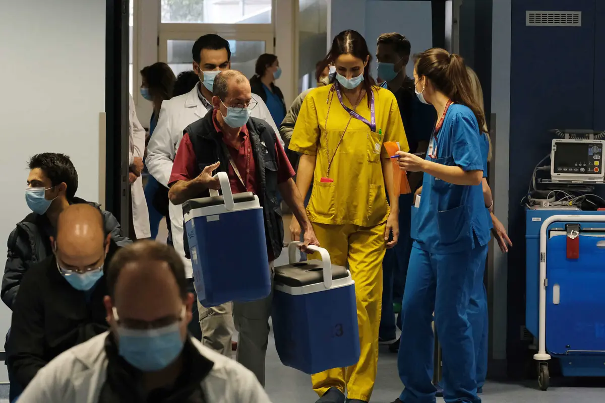 35% dos homens diz que posições de liderança são igualitárias entre os géneros, mas apenas 11% das mulheres partilha desta opinião