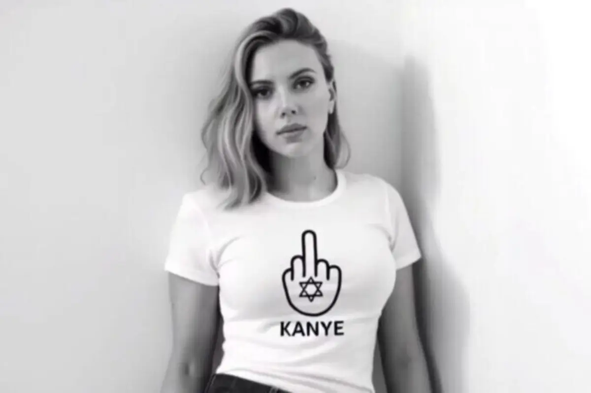 A atriz norte-americana Scarlett Johansson disse que é "aterrorizador" que o país esteja "paralisado" na hora de aprovar legislação que proteja os seus cidadãos contra os perigos da inteligência