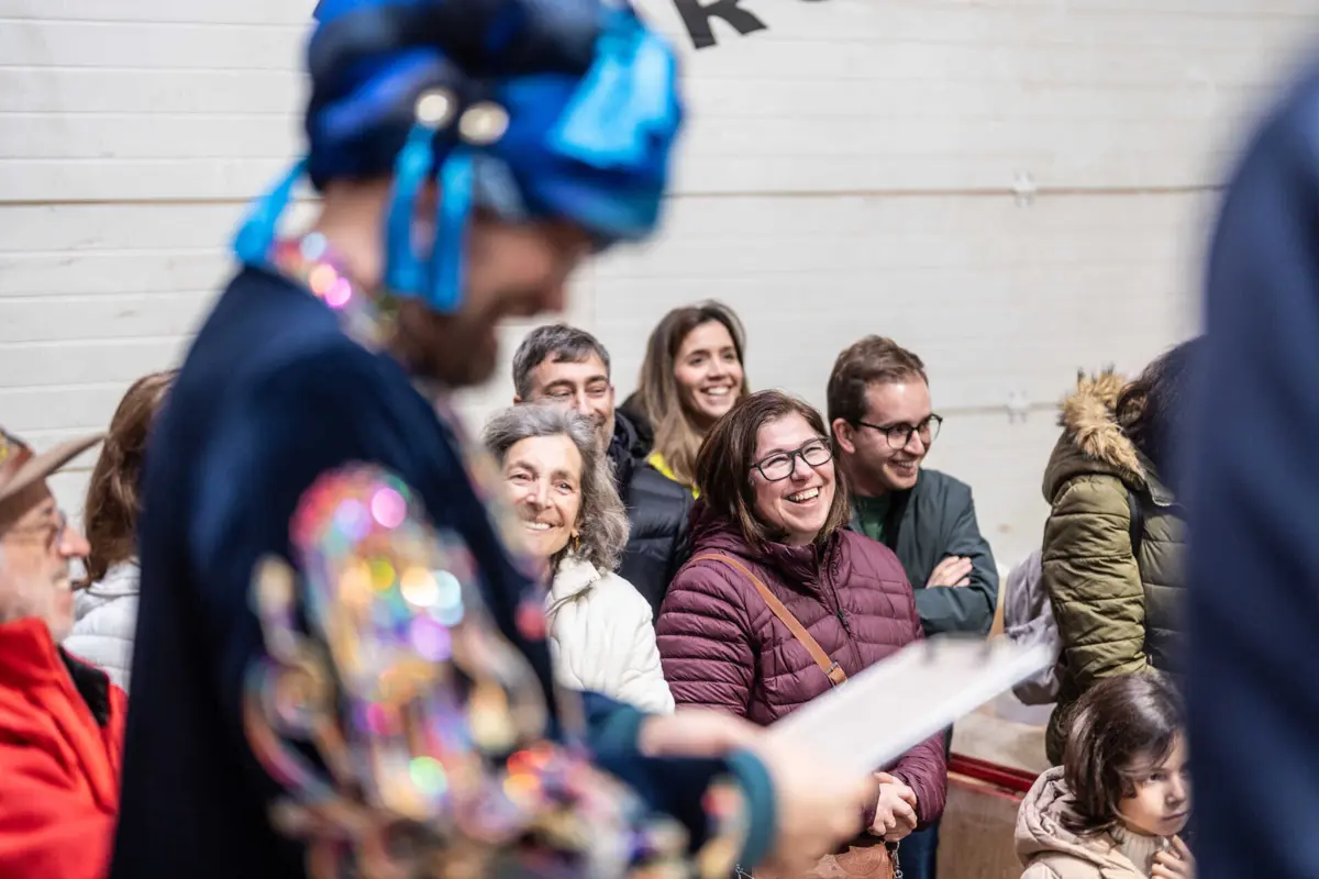 Iniciativa da Câmara levou ontem três dezenas de curiosos a descobrirem mais sobre as origens da tradição