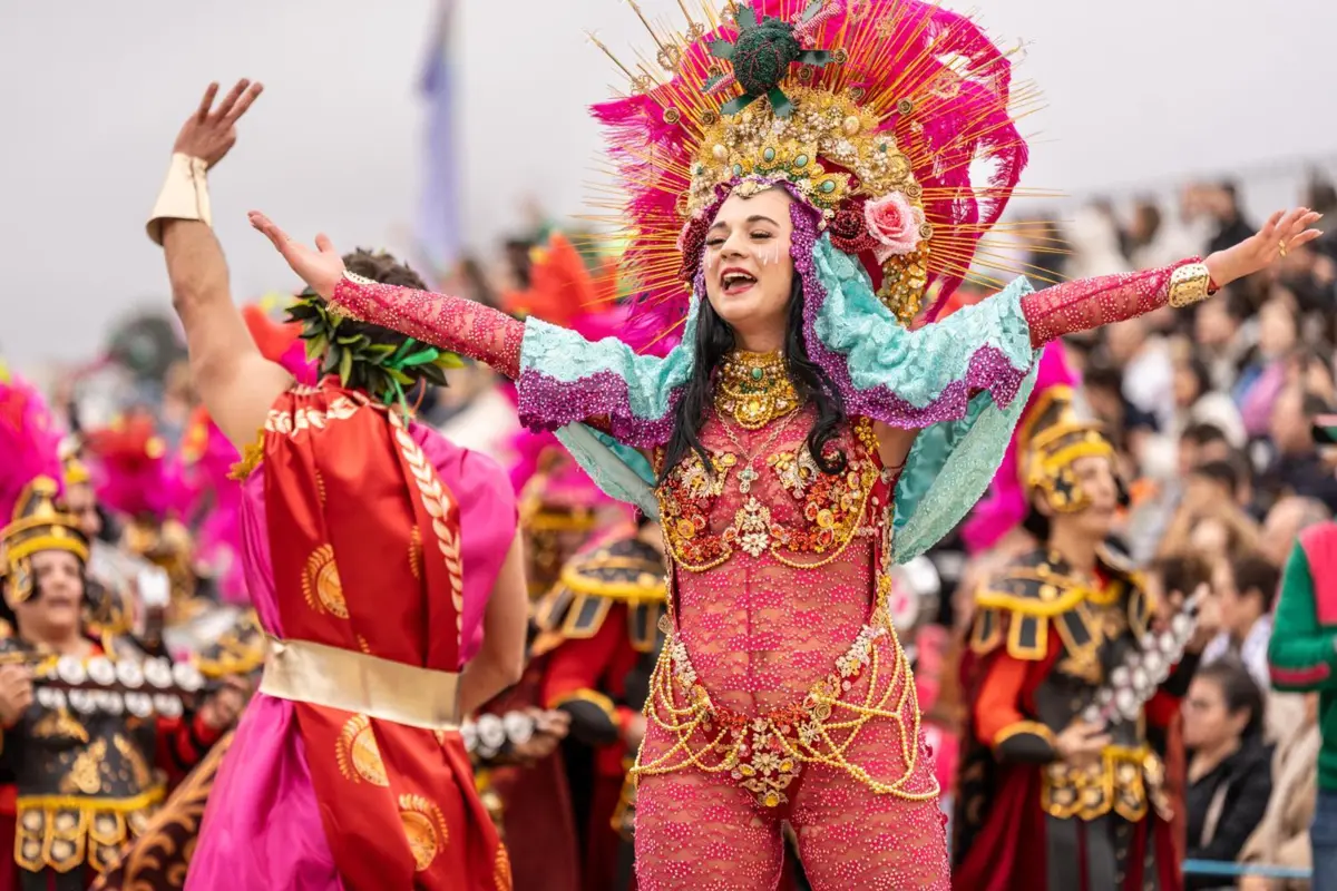 Quatro escolas de samba participaram no evento