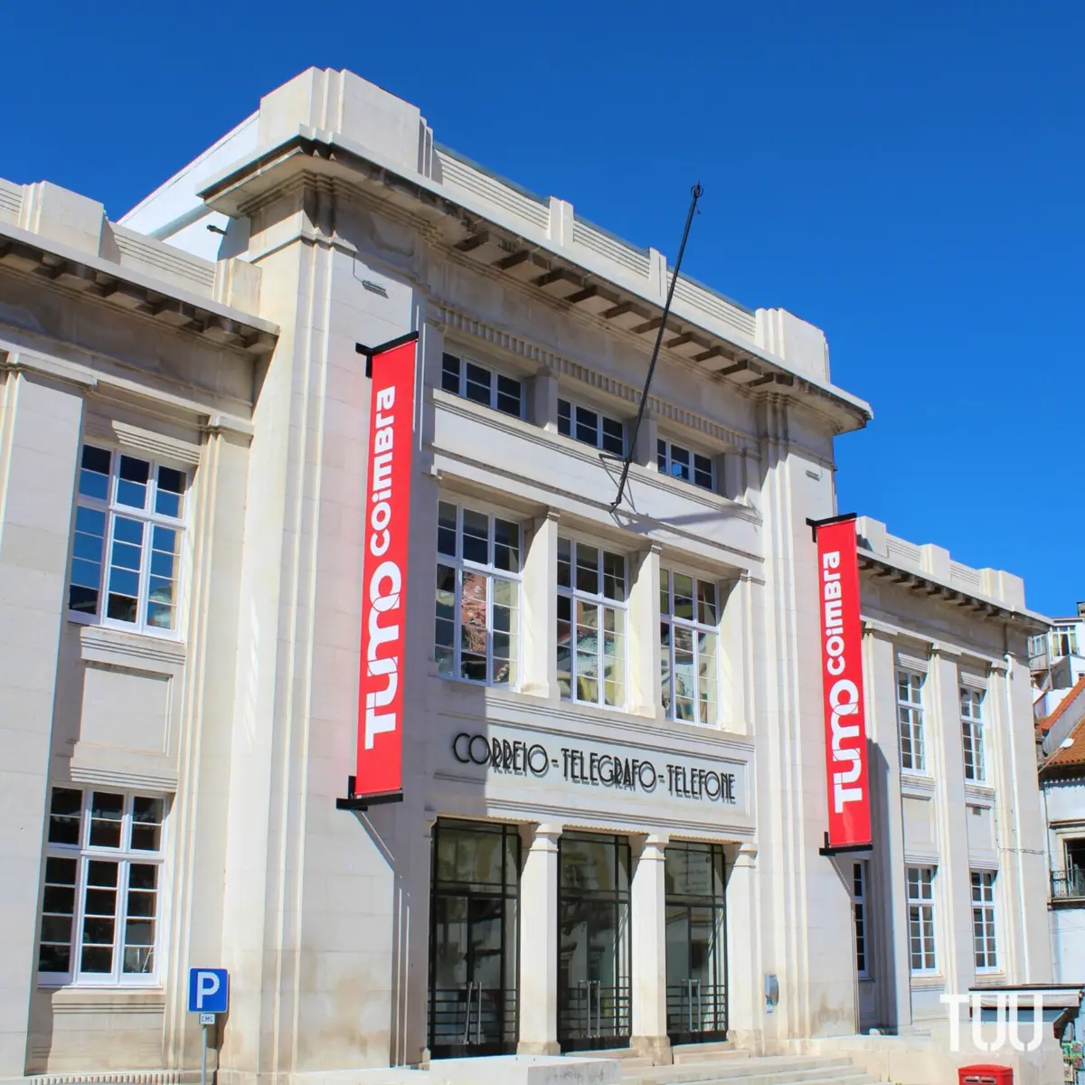 A TUU adianta que está a trabalhar numa parceria com a Universidade de Coimbra para motivar os alunos a seguirem engenharia civil