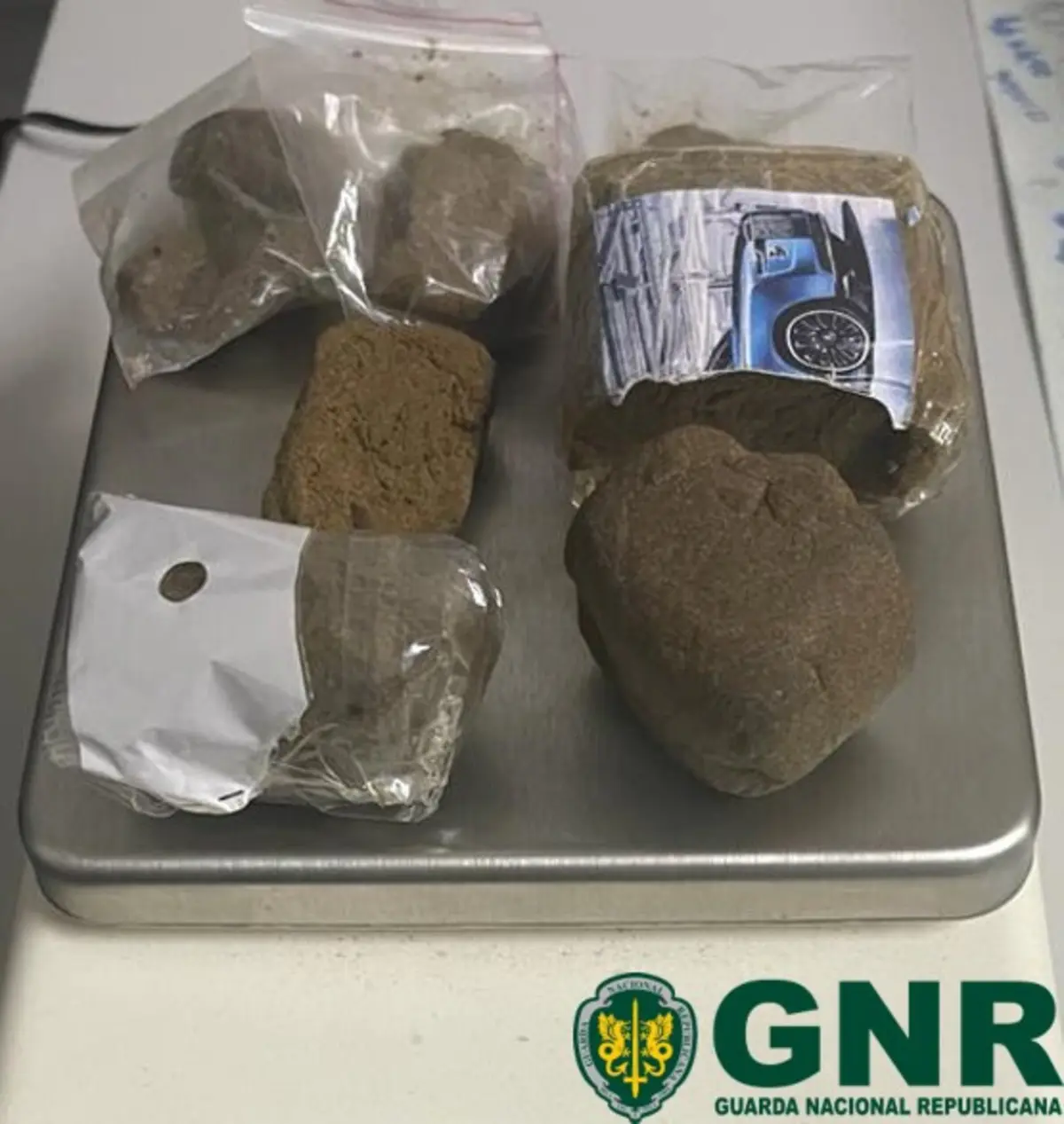 Haxixe apreendido pela GNR
