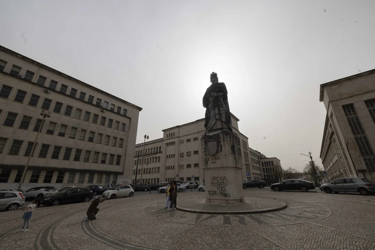 Universidade de Coimbra manteve energia no "apagão" graças a microrrede