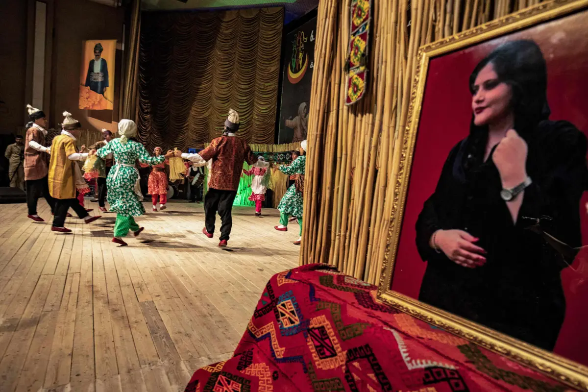 Iraniana foi morta após ser agredida pela Polícia