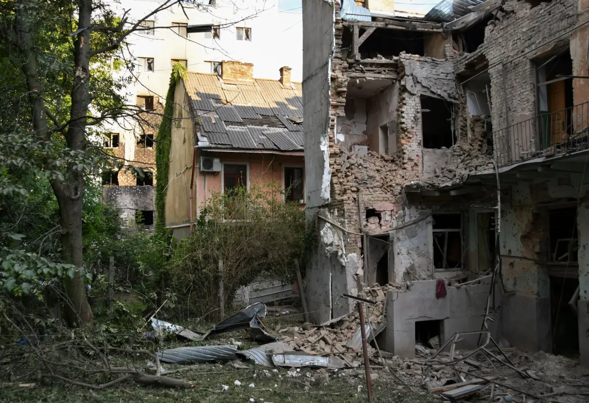 Um ataque russo com 600 drones fez dois mortos e 20 feridos na sexta-feira