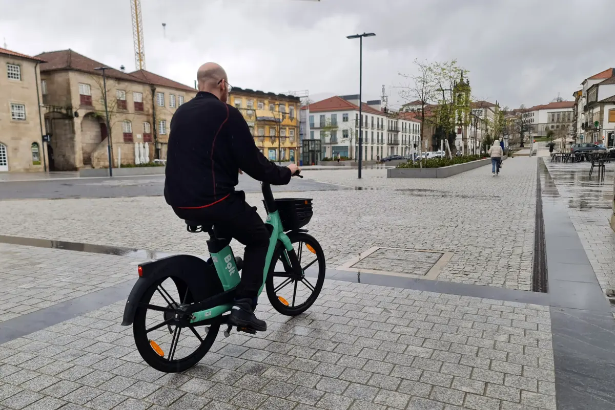 50 bicicletas elétricas estão disponíveis desde esta terça-feira em Vila Real