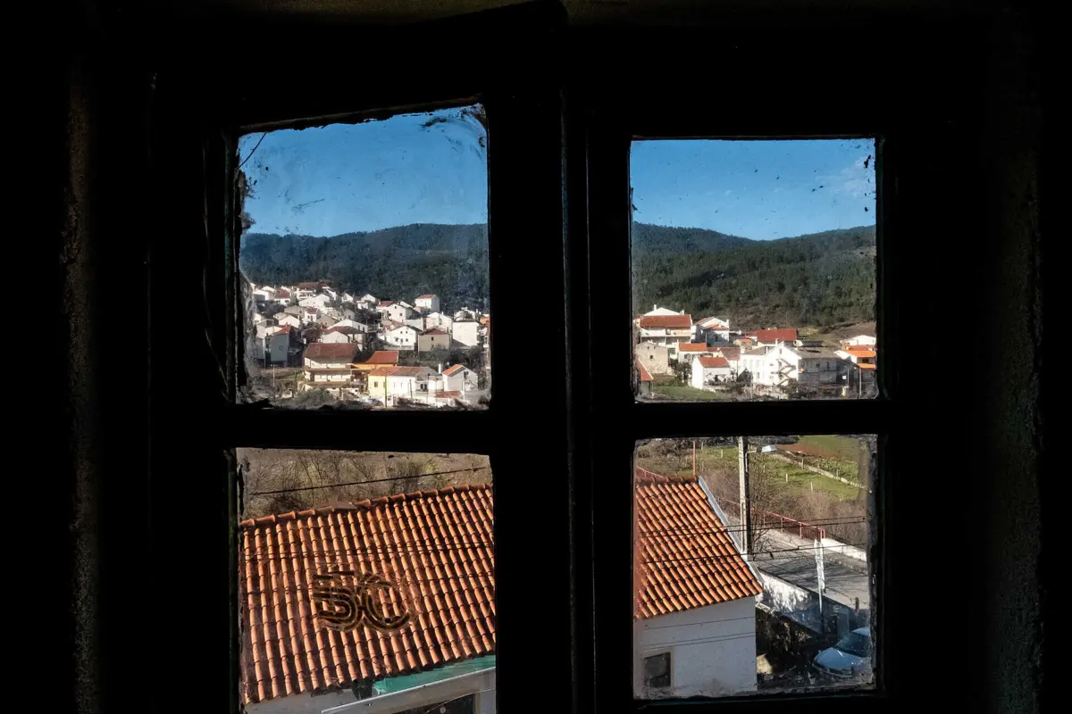 Substituição de janelas não eficientes é uma das obras abrangidas pelo programa