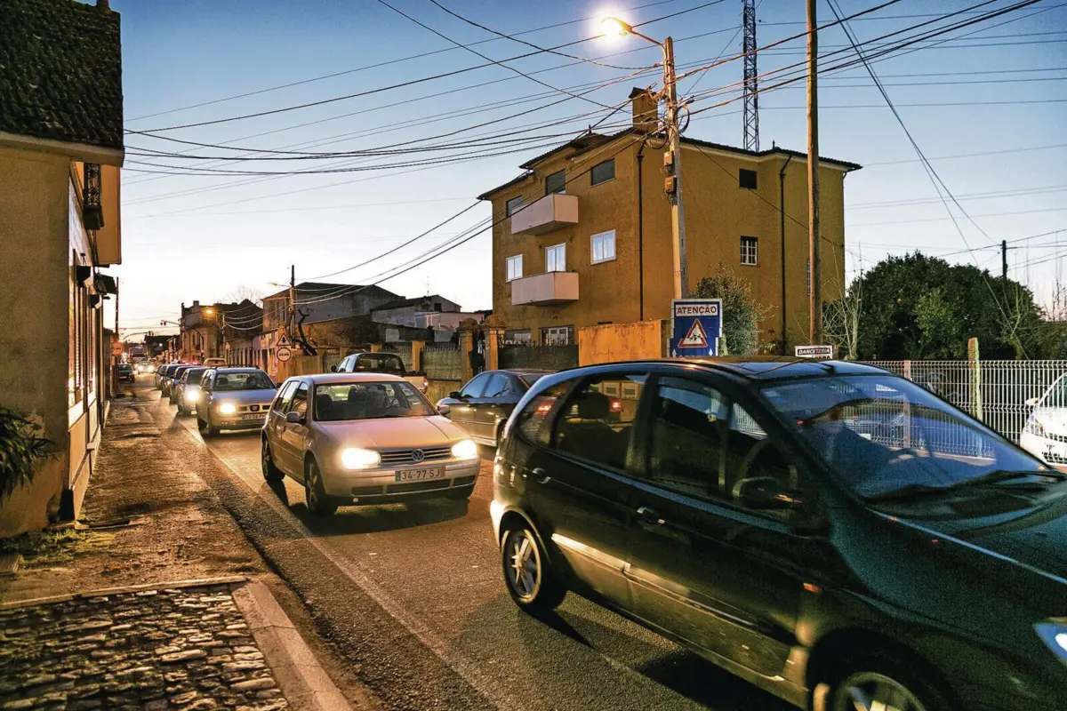 Protesto contra a manutenção dos três pórticos