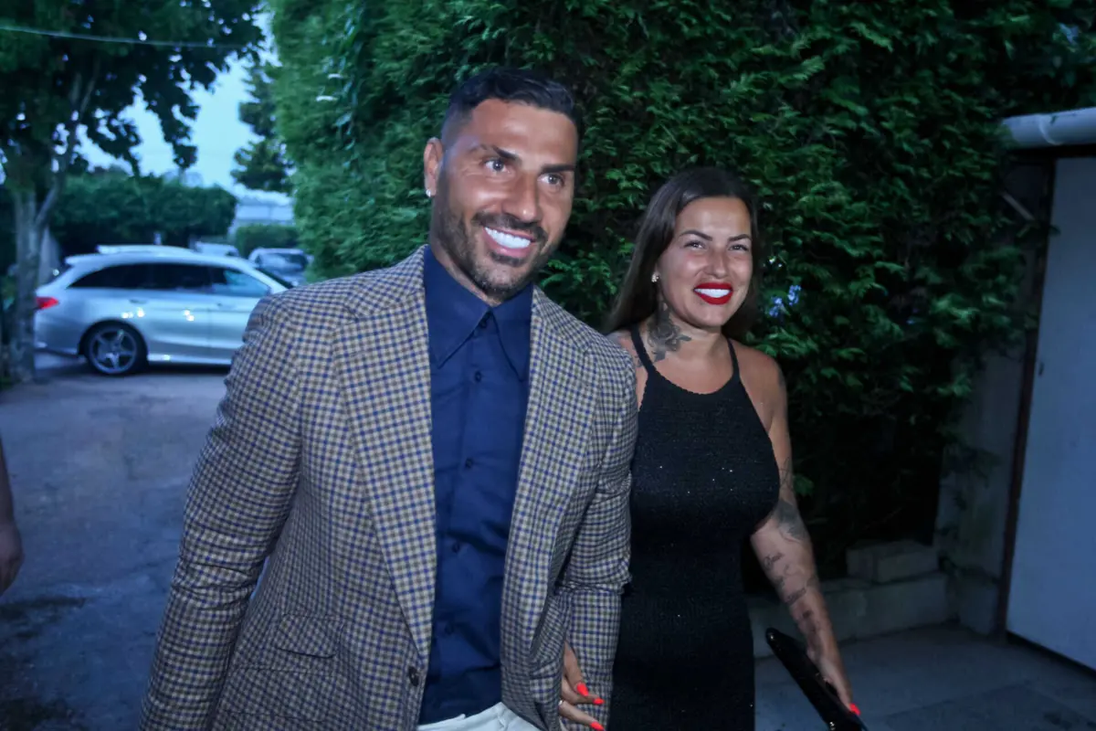 Ricardo Quaresma chegou ao jantar acompanhado pela esposa, Daphne