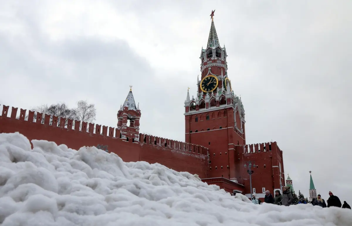 Imagem de contexto do artigo Parte dos funcionários russos deixa de ter de declarar rendimentos