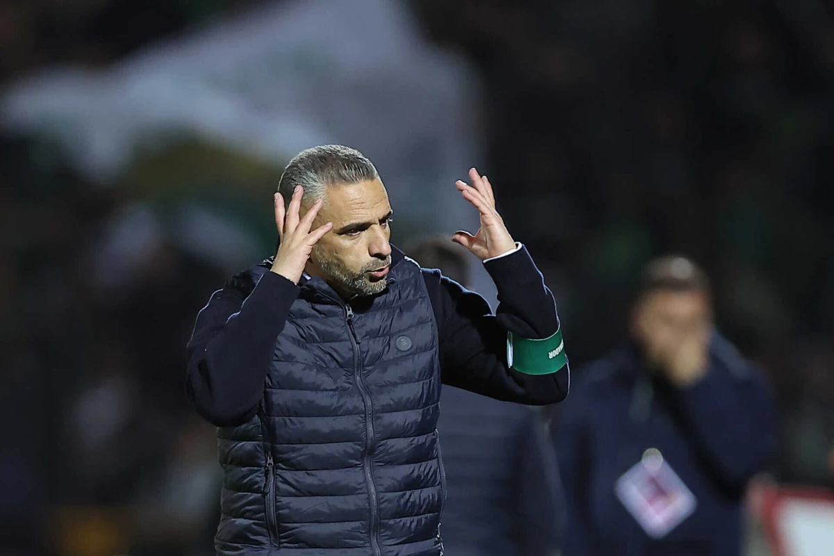 Lista de indisponíveis sobe para 10 e complica o trabalho do técnico mirandelense