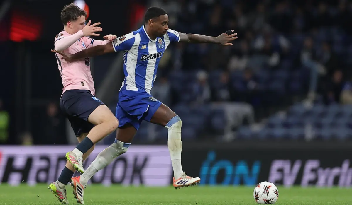 Pablo Rosario foi um dos melhores em campo frente ao Malmo