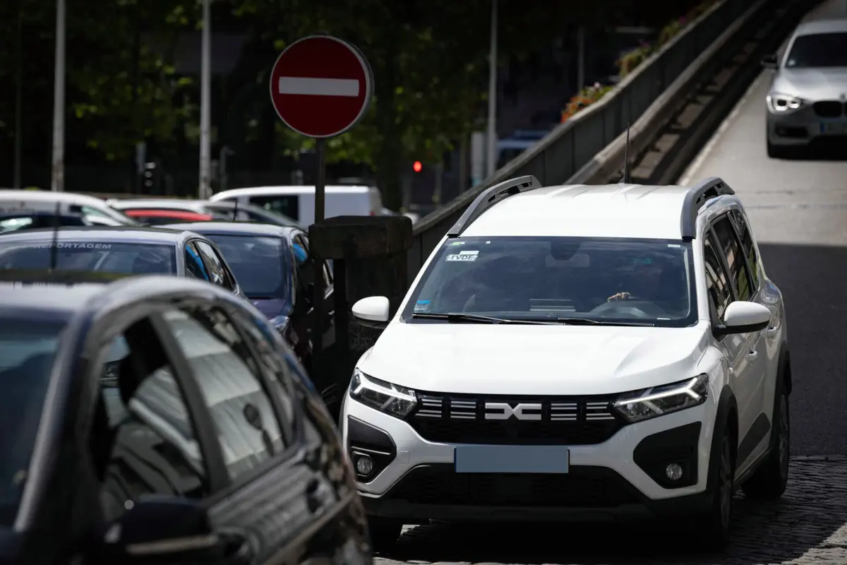 Viagens dos veículos das plataformas são menos de 3% do tráfego no Porto