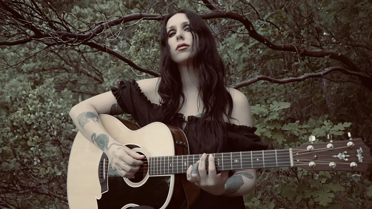 Artista promete revisitar diferentes etapas da sua carreira no concerto inserido no Amplifest