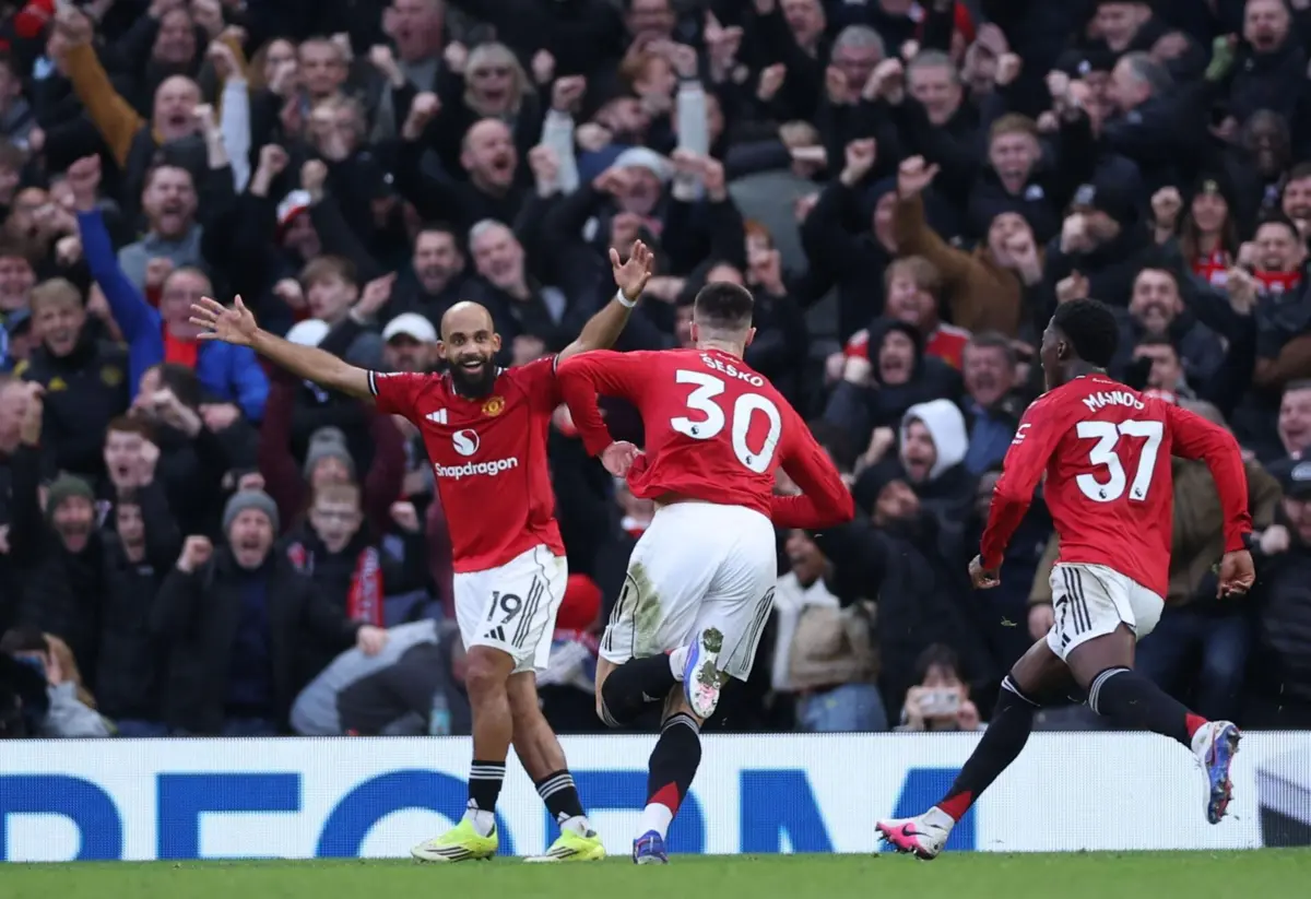 United com mais um triunfo com Carrick