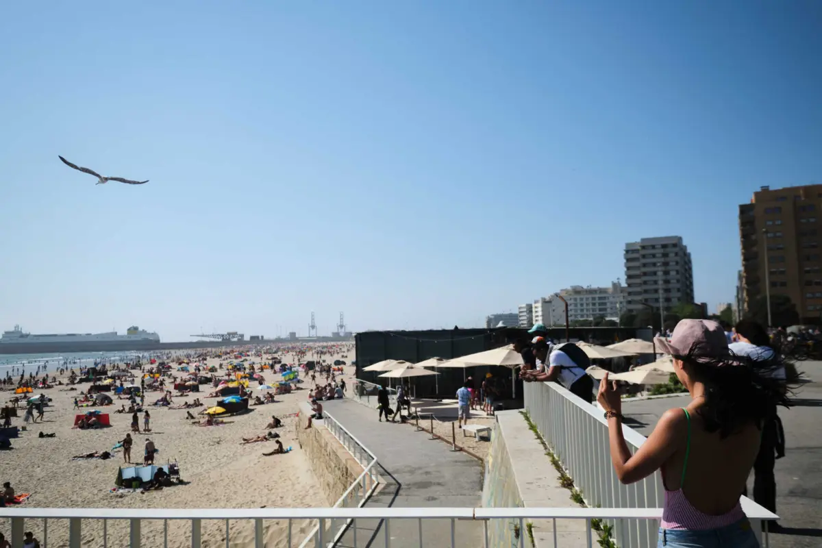 Crime ocorreu numa esplanada na Praia de Matosinhos