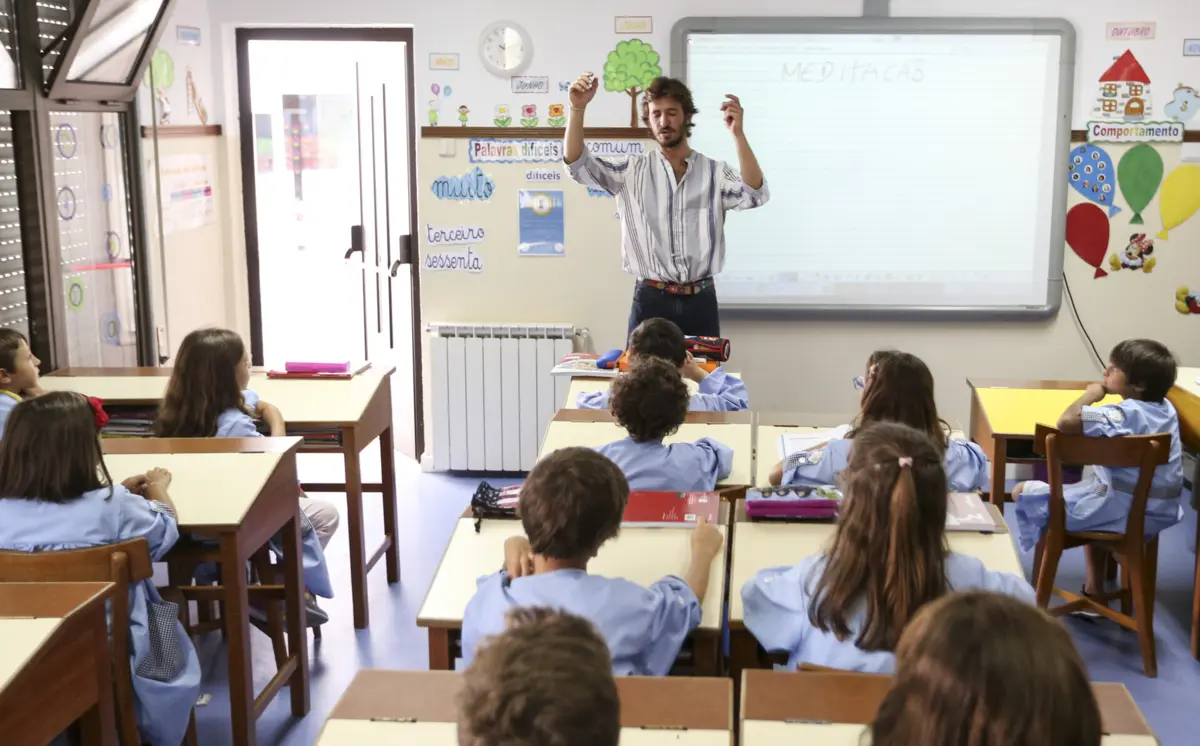 Revisão da formação inicial está em negociação