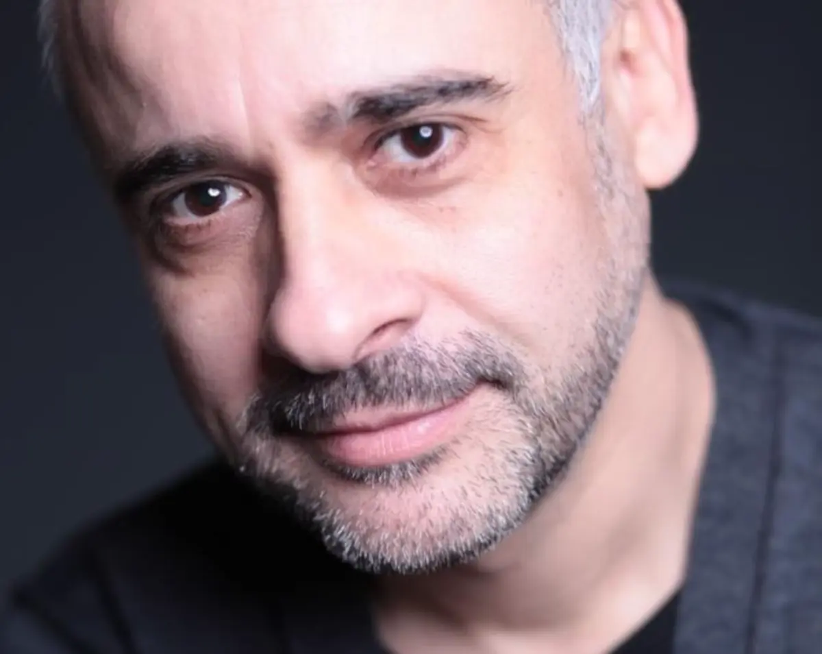 Imagem de contexto do artigo Ator Dinarte Branco ainda hospitalizado após queda em palco antes de espetáculo no Porto