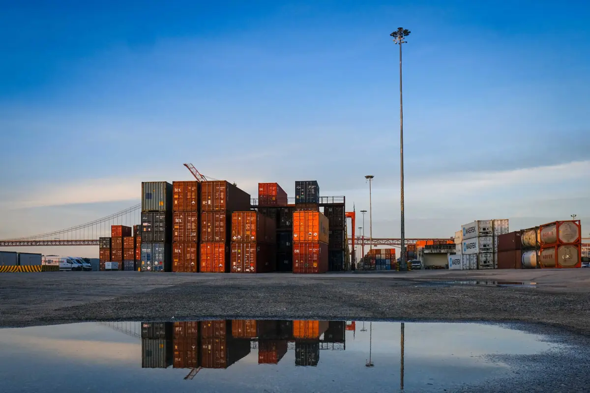 A operação, apurou ainda o JN, conta com o apoio da Unidade Nacional de Combate ao Tráfico de Estupefaciente