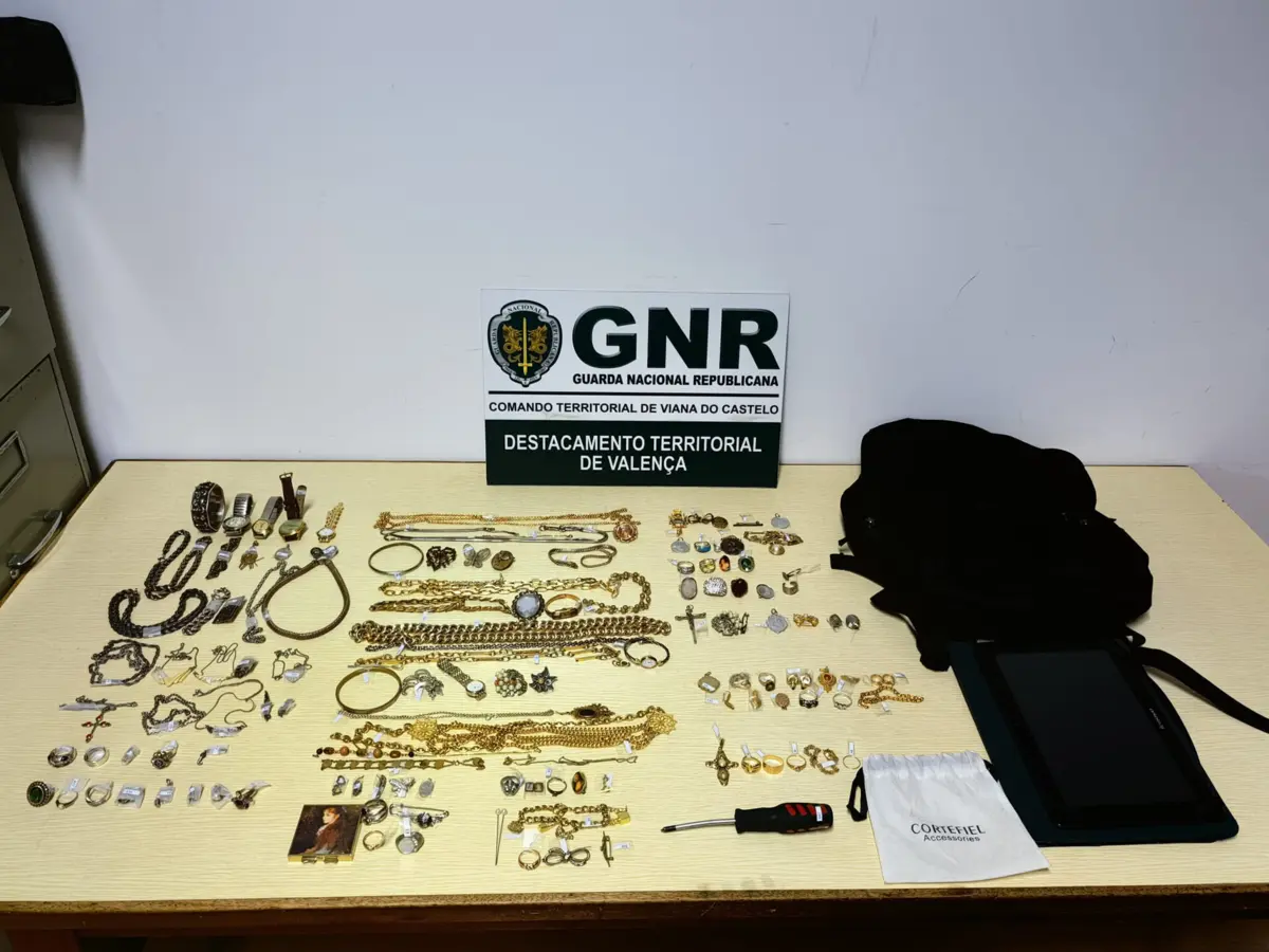 GNR apreendeu objetos de ouro e prata