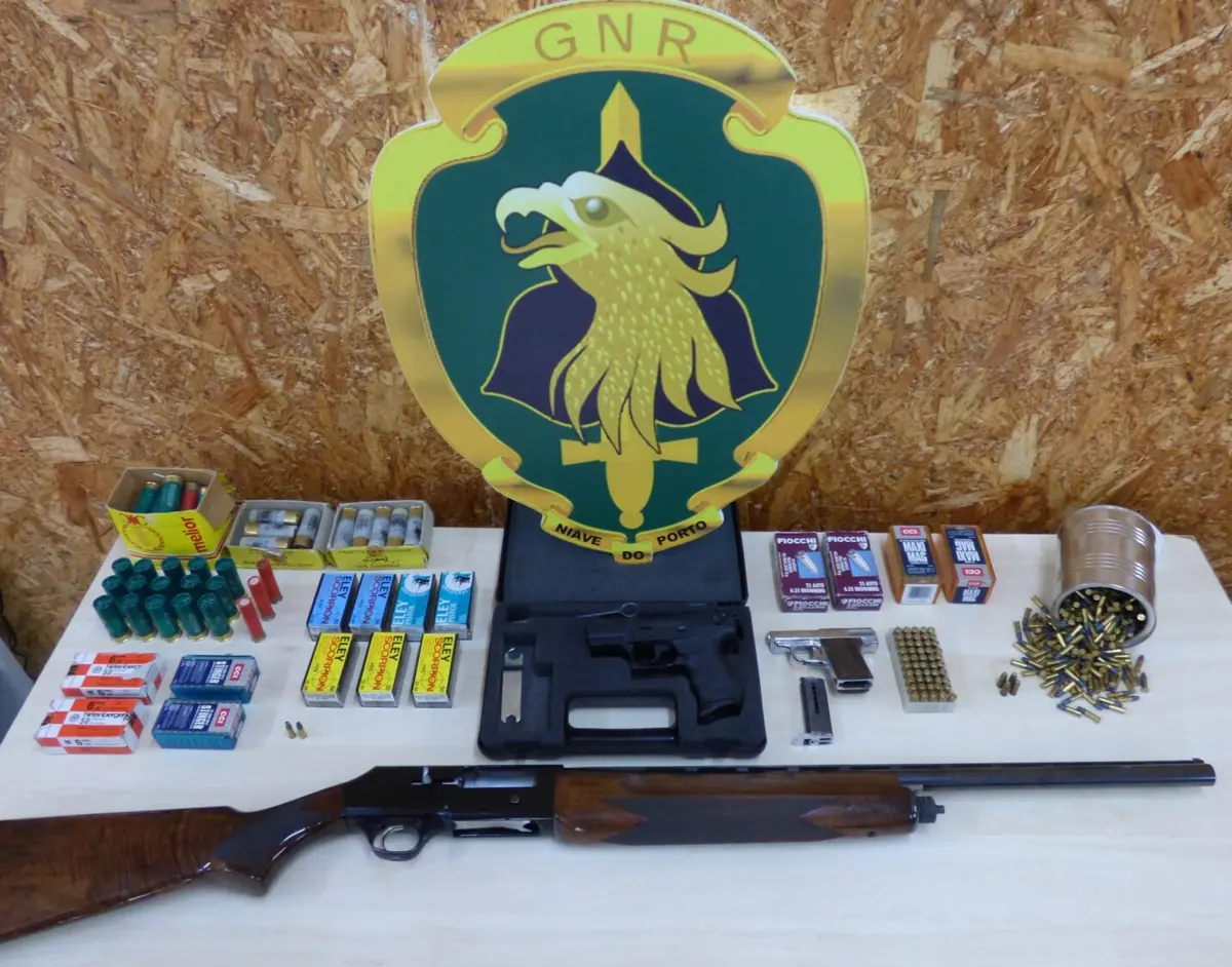 Material apreendido pela GNR