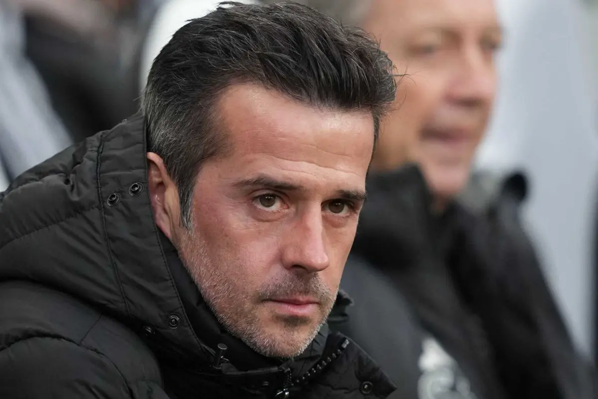 Marco Silva derrotado pelo último classificado