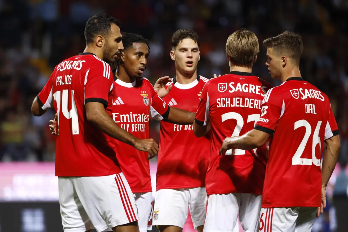 Águias vão defrontar o Newcastle para a Champions