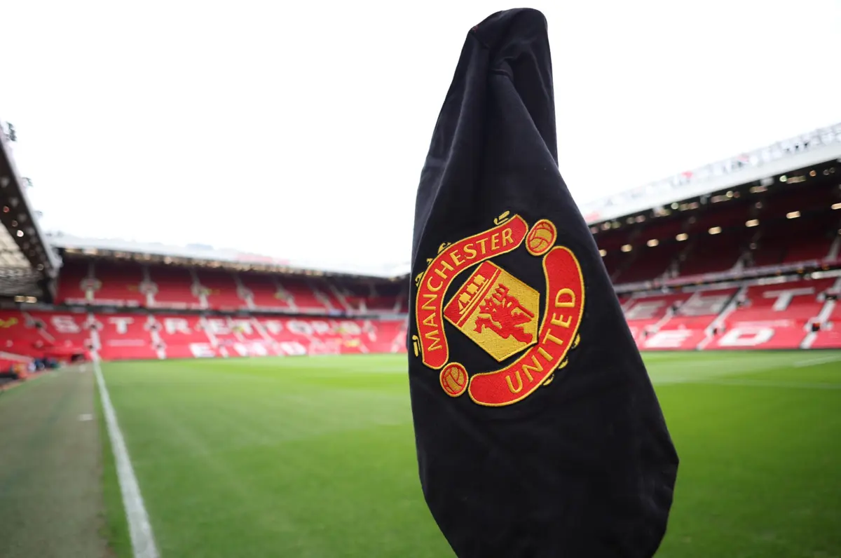 O Manchester United atravessa uma profunda crise desportiva e financeira