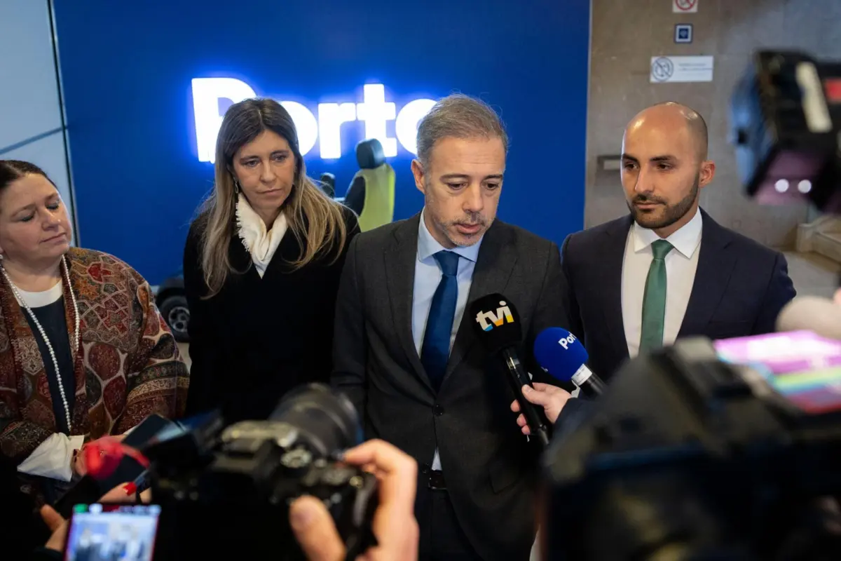 Pedro Duarte visitou, nesta sexta-feira, as instalações do Gabinete do Munícipe