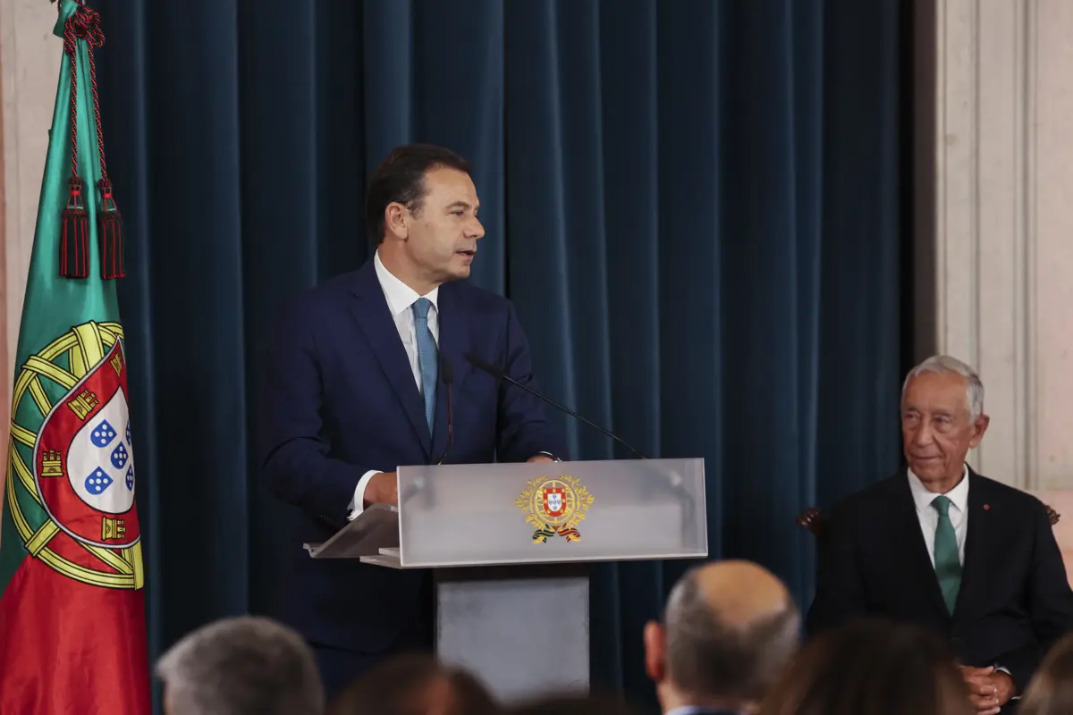 O segundo Governo de Luís Montenegro tomou posse esta quinta-feira