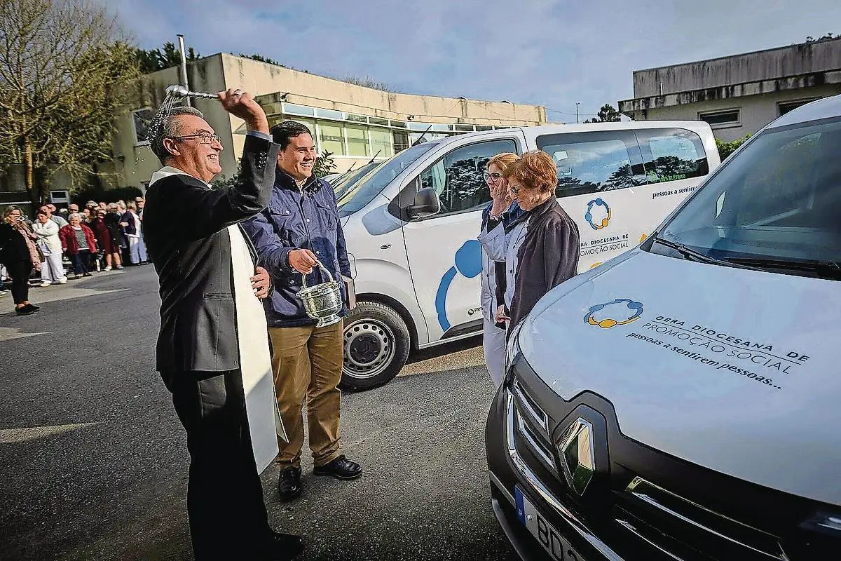 PRR tem um financiamento de 40 milhões de euros para a compra de 2500 viaturas adaptadas