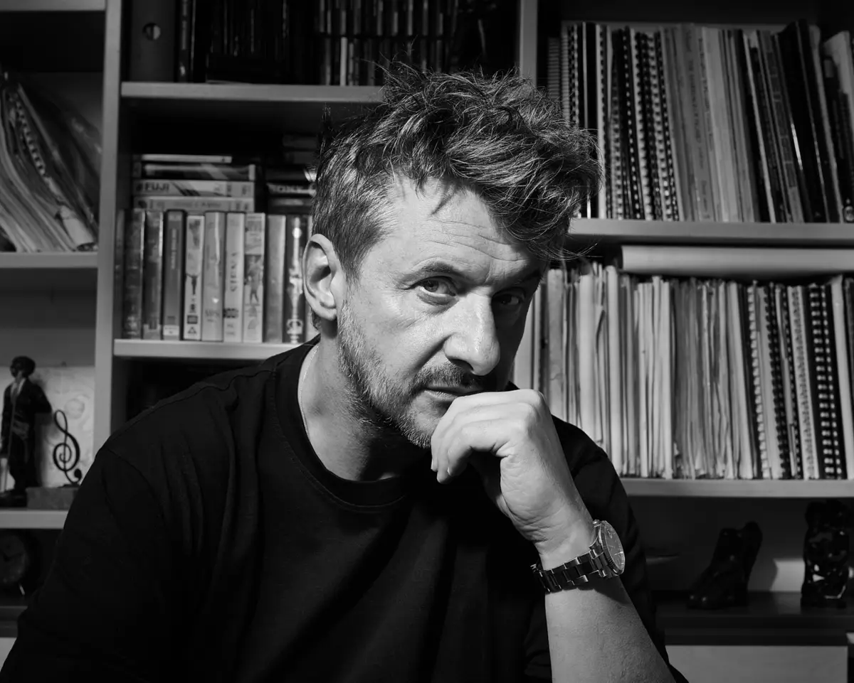 "O nosso tempo é limitado, por isso temos de aproveitá-lo", diz o compositor Rui Massena ao JN