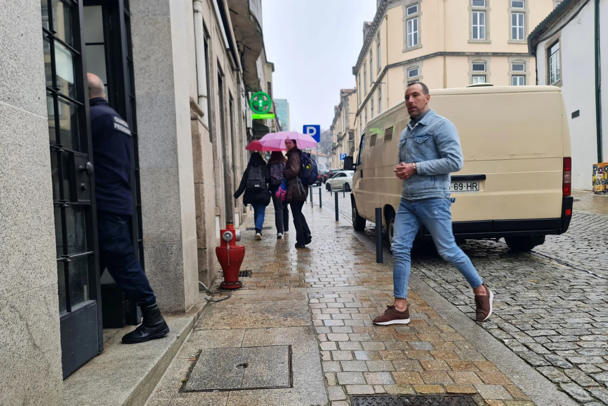 Josué Rodrigues foi ainda condenado ao pagamento de indemnizações aos lesados