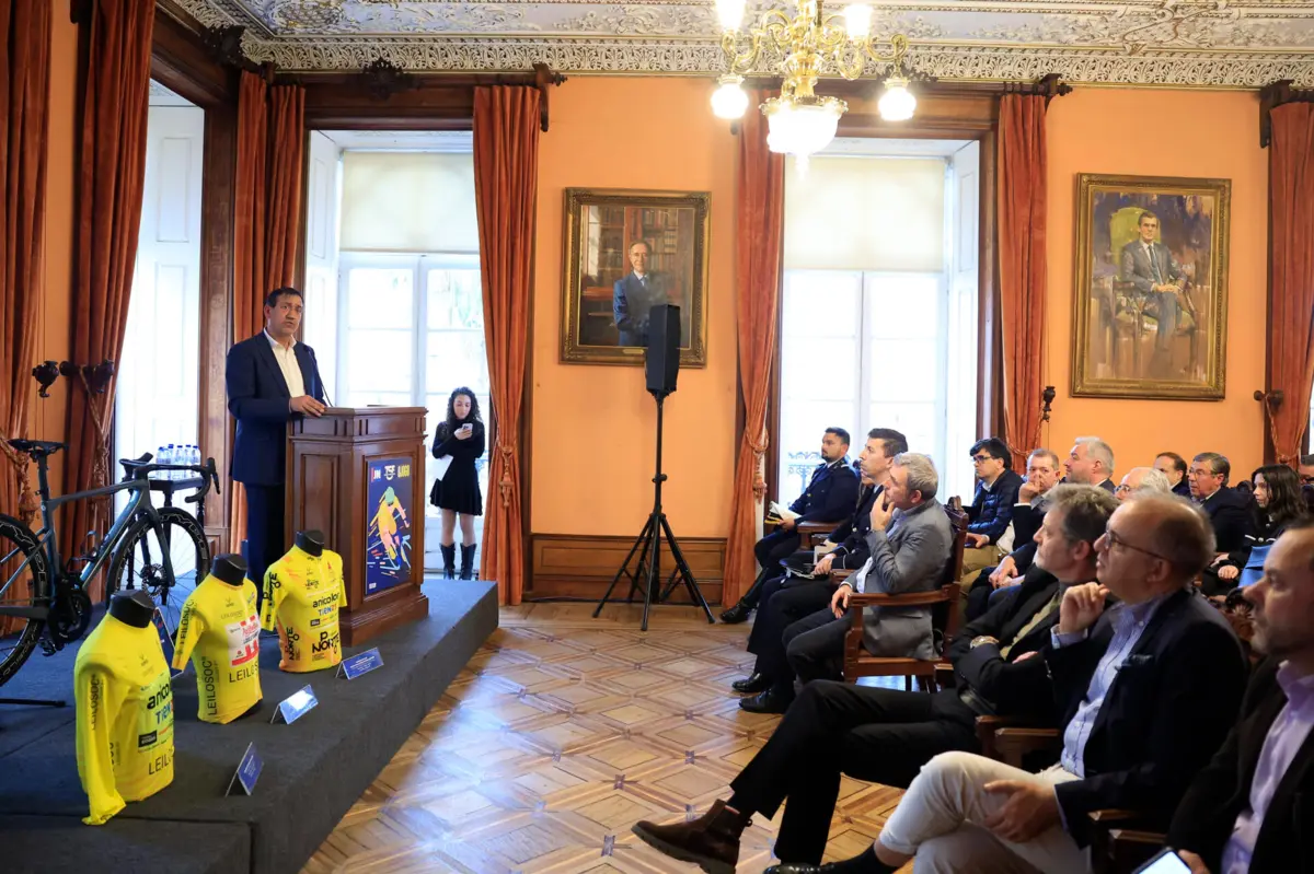 Delmino Pereira apresenta as quatro provas organizadas pela Notícias Ilimitadas no Palácio da Bolsa, no Porto