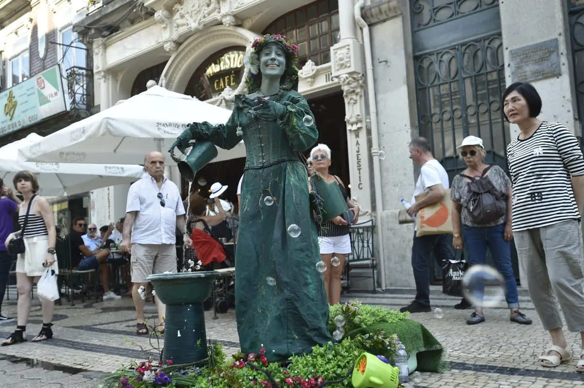 Animadores devem requerer o pedido de utilização de amplificadores de som quando fizerem o pedido de licença de ocupação do espaço público