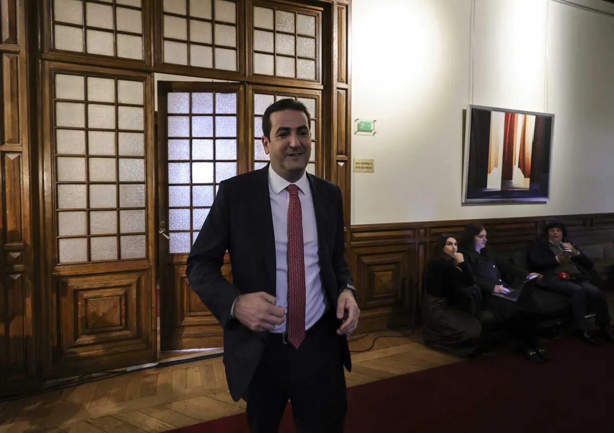 Imagem de contexto do artigo PSD e CDS-PP não vão participar na primeira ronda negocial para o OE2025