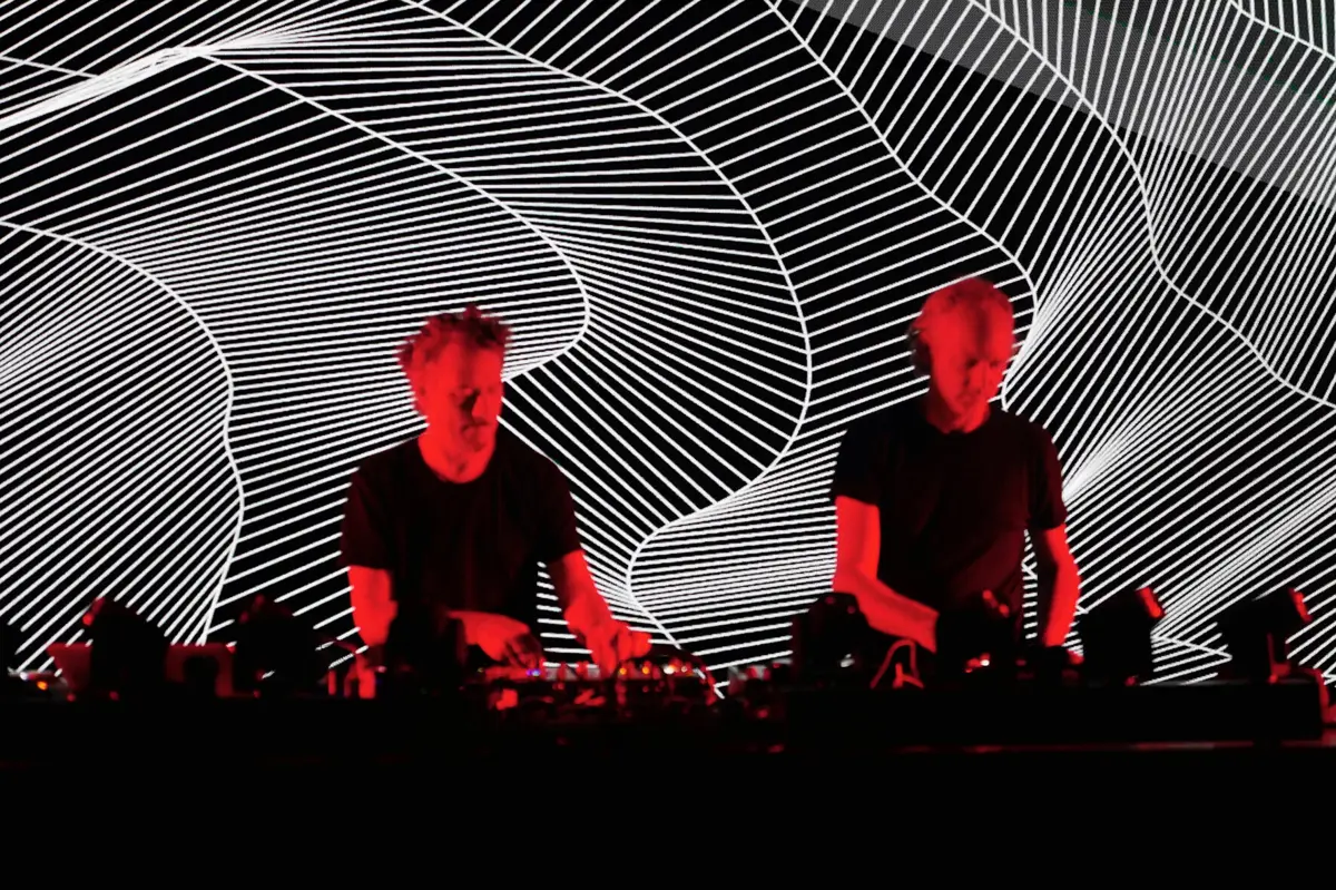 Kruder & Dorfmeister: dupla austríaca atua domingo às 20 horas