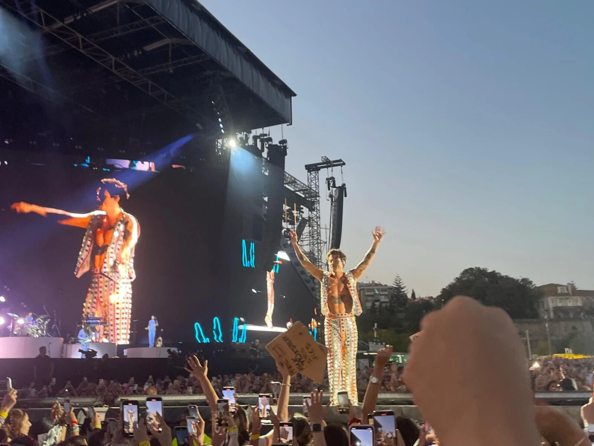 Imagem de contexto do artigo Harry Styles em Algés: uma festa que fez milhares sentirem-se em casa