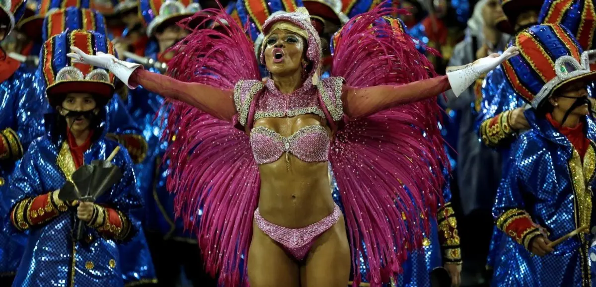 Festa maior do Rio de Janeiro espera milhões de participantes