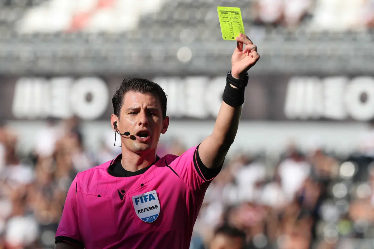 Portugal pode garantir o apuramento no jogo desta sexta-feira, frente à Eslováquia, às 19.45 horas, no Estádio do Dragão.
