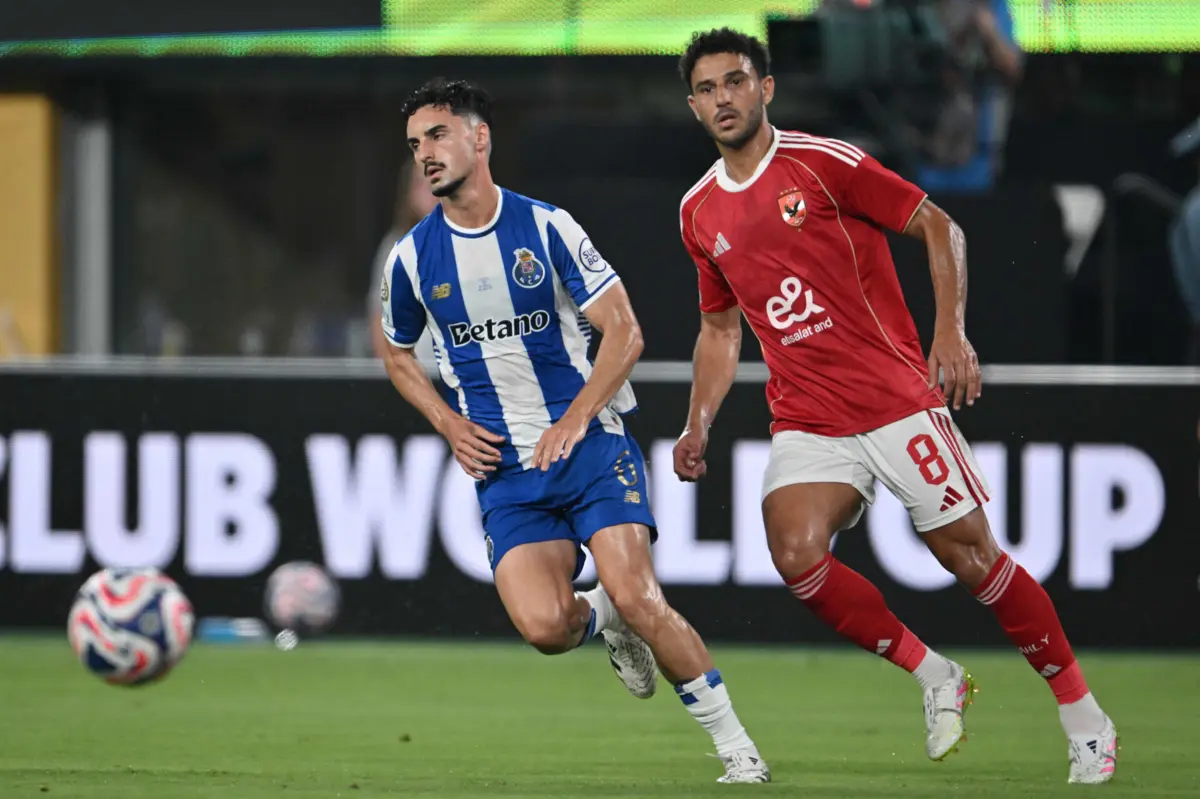 Eustáquio não se vai juntar ao Canadá