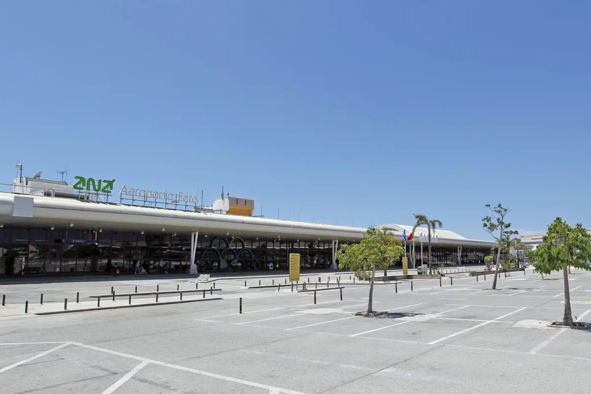 Suspeito aterrou em Portugal no Aeroporto de Faro