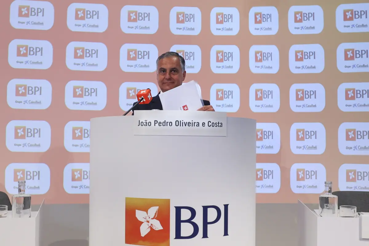 CEO do BPI, Oliveira e Costa, diz que já foram renegociados 3400 créditos