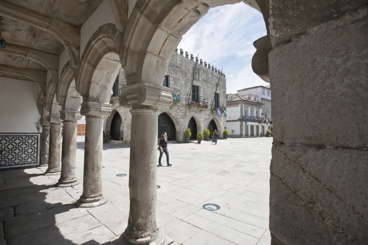 Imagem de contexto do artigo Viana investe um milhão de euros na transição digital do comércio e serviços