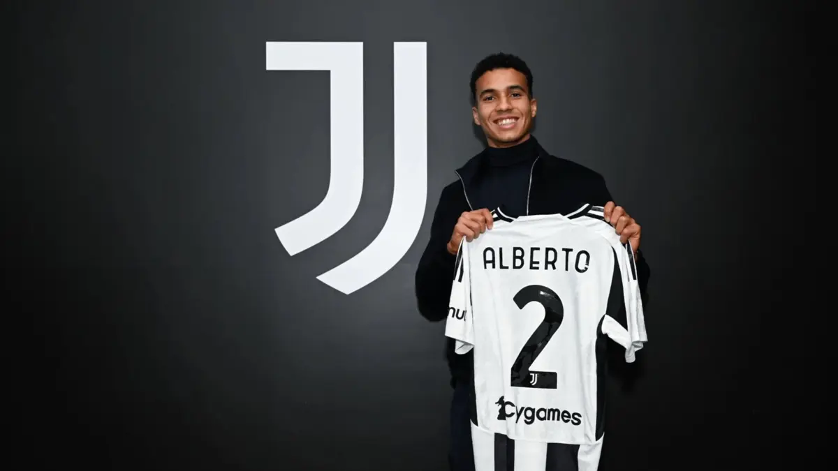 Alberto Costa assinou em janeiro pela Juventus