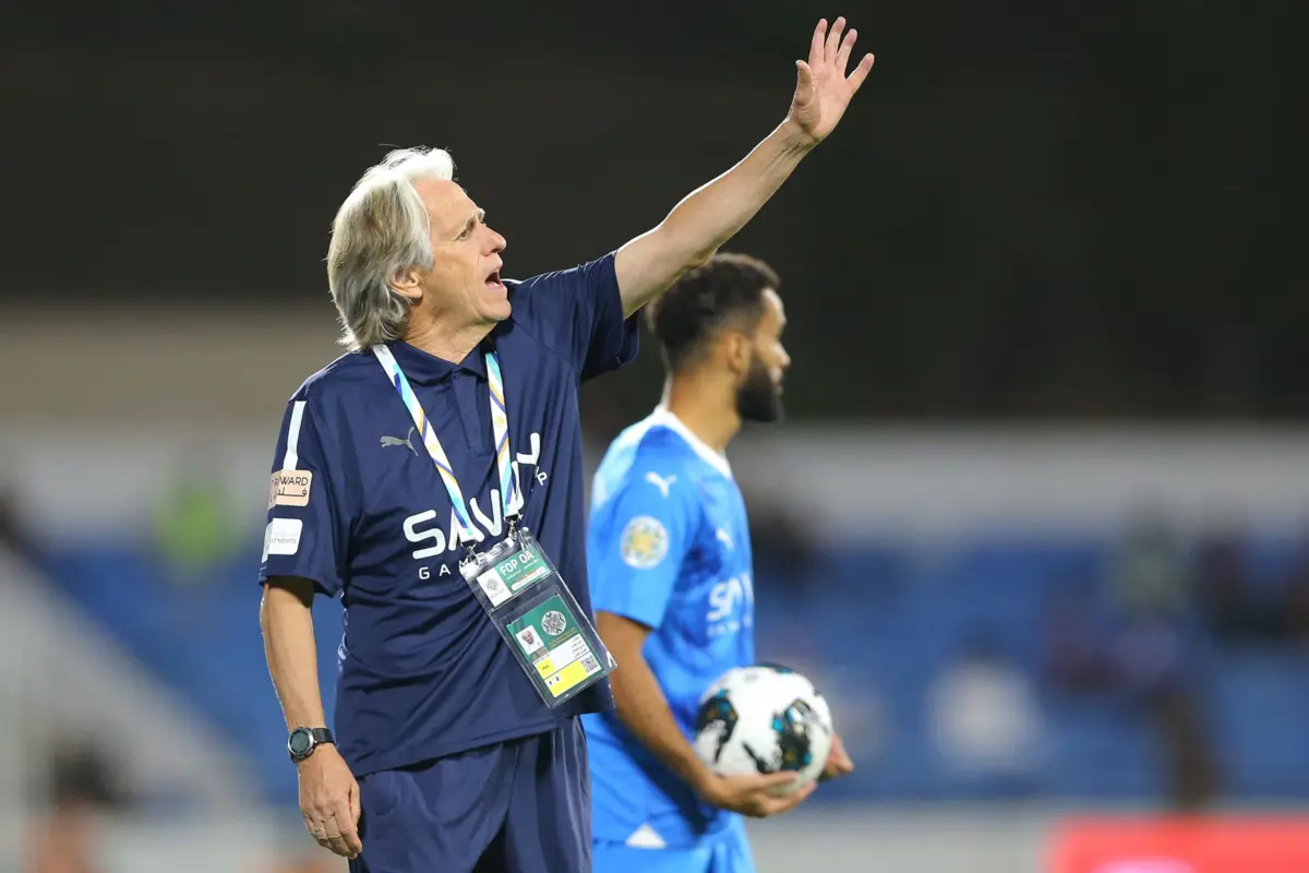 Al Hilal, de Jorge Jesus, nas "meias" da Taça dos Campeões árabes