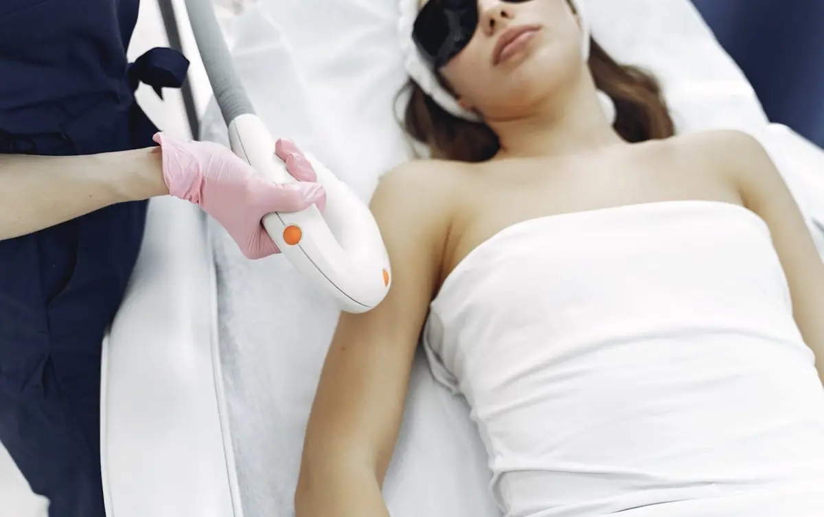 Nas mulheres, há uma relação estreita entre as zonas que têm maior procura e a estação do ano