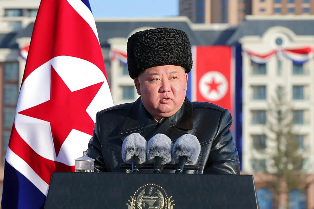 O líder da Coreia do Norte sublinhou que esta nova arma se destinava a um uso "dissuasivo"